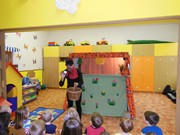 Divadlo Koloběžka - Na návštěvě v Broučkově